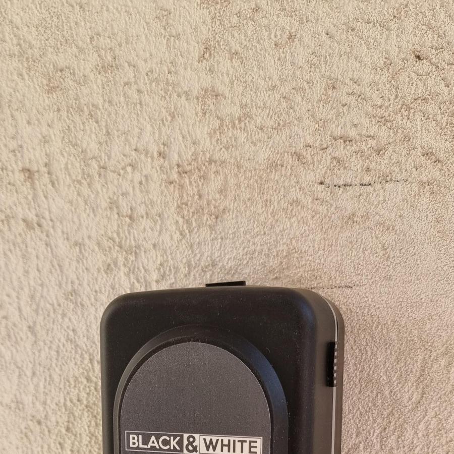 Black&White Guest House Иглесиас Екстериор снимка