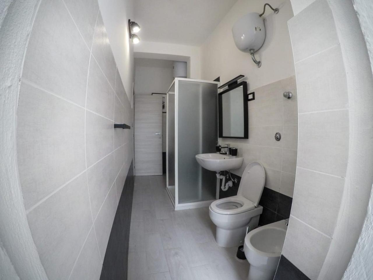 Black&White Guest House Иглесиас Екстериор снимка
